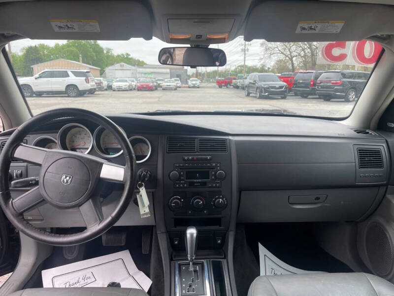 2005 Dodge Magnum SXT