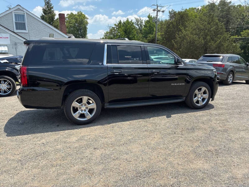 2017 Chevrolet Suburban LT