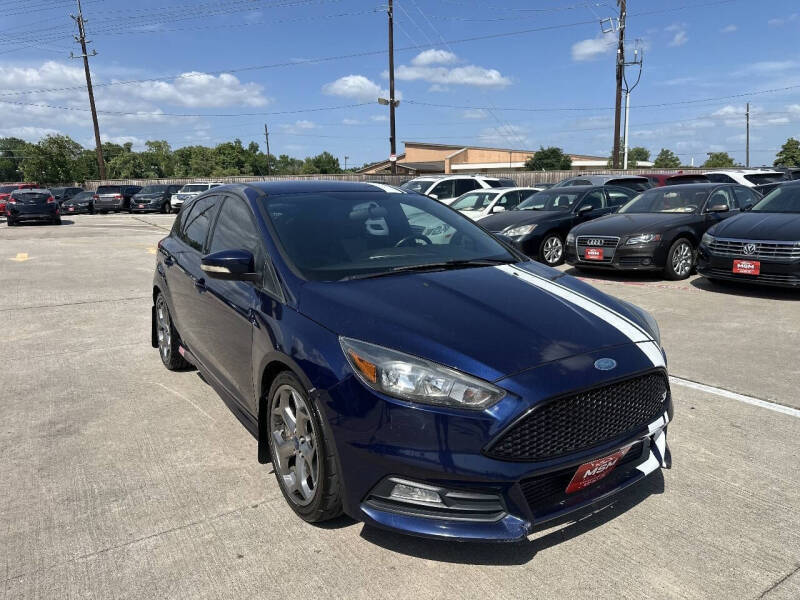 2017 Ford Focus ST
