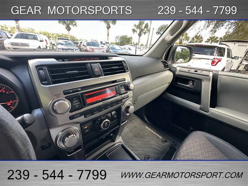 2013 Toyota 4Runner SR5