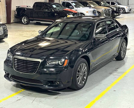2014 Chrysler 300 C John Varvatos Limited Edition