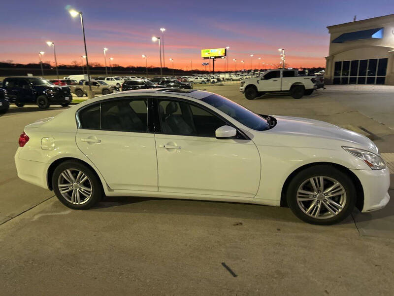 2011 Infiniti G37 Sedan