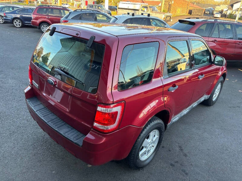 2009 Ford Escape XLS