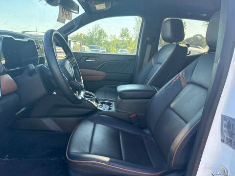 2024 GMC Canyon AT4