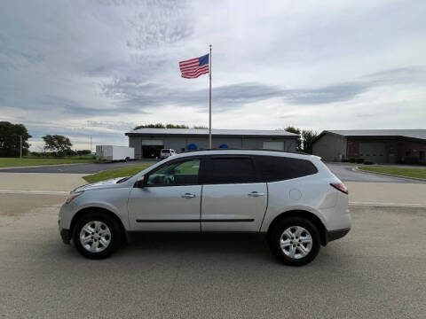 2013 Chevrolet Traverse LS Photo