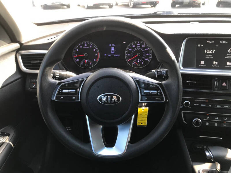 2020 Kia Optima LX