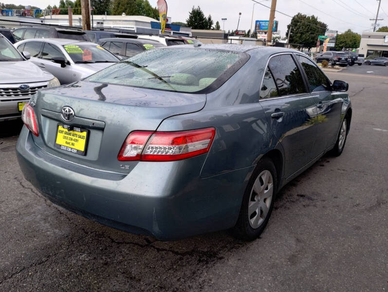 2010 Toyota Camry LE