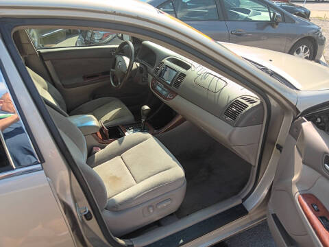 2004 Toyota Camry XLE