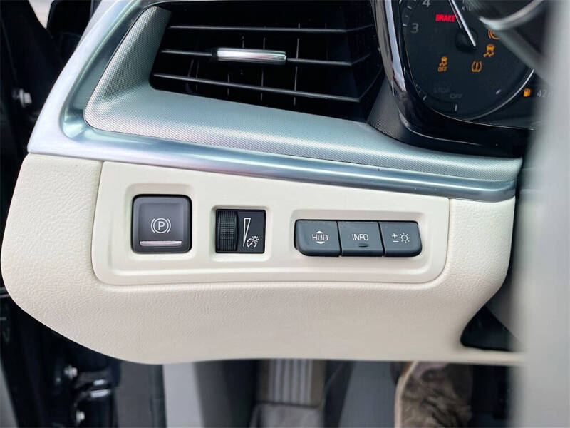 2021 Cadillac XT5 Premium Luxury