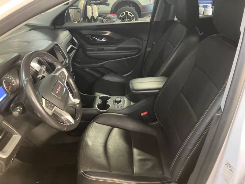 2021 GMC Terrain SLT