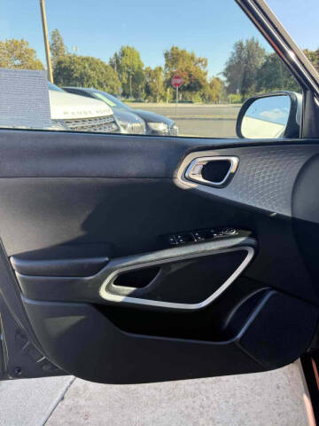 2021 Kia Soul X-Line