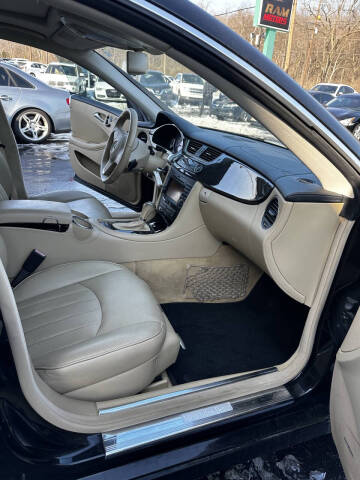 2011 Mercedes-Benz CLS CLS 550
