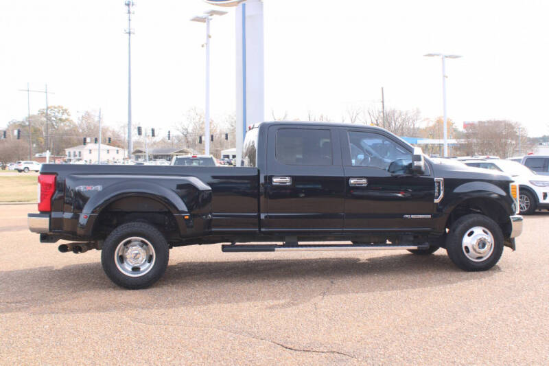 2017 Ford F-350 Super Duty XLT