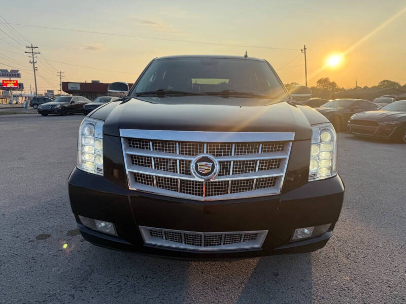 2013 Cadillac Escalade Platinum Edition