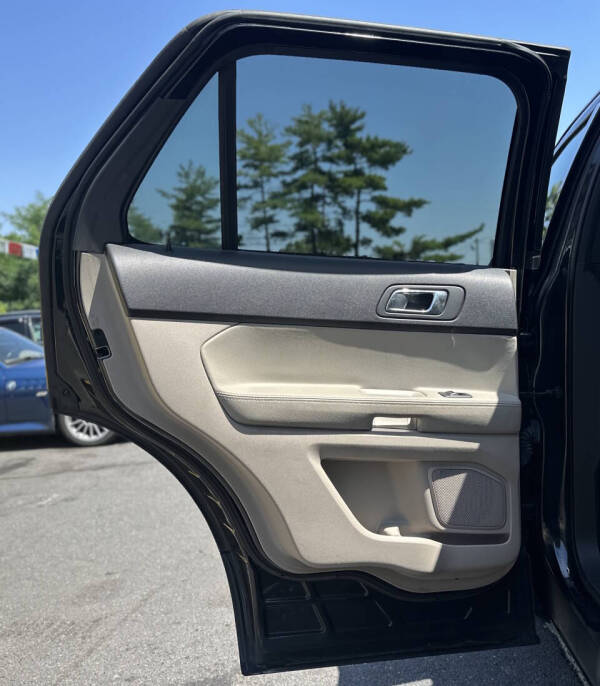 2015 Ford Explorer