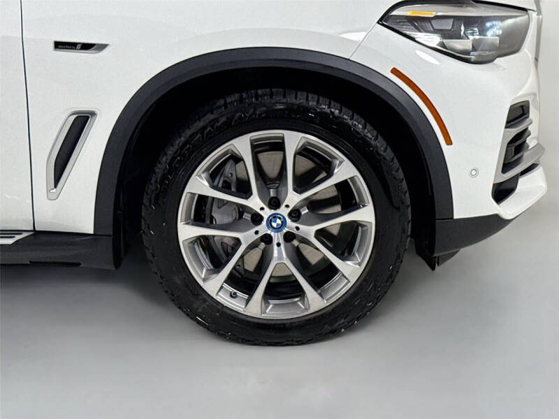 2023 BMW X5 xDrive45e