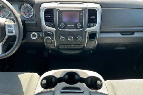 2024 RAM 1500 Classic SLT