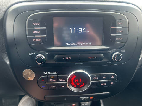 2017 Kia Soul +