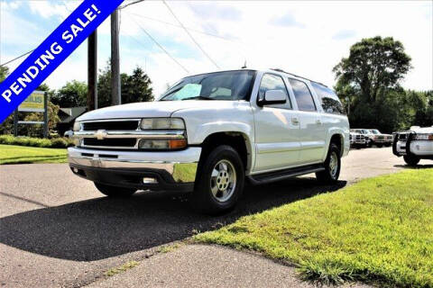 2002 Chevrolet Suburban for sale at St. Croix Classics in Lakeland MN
