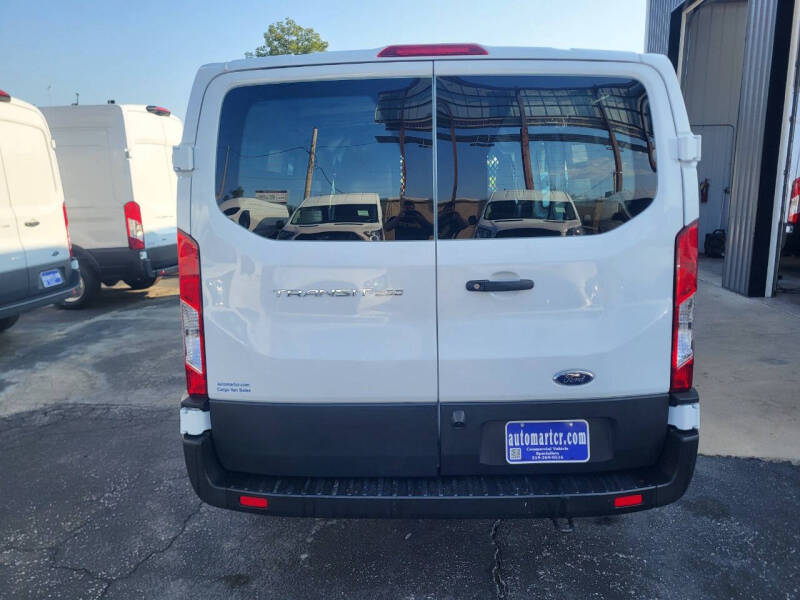 2023 Ford Transit 250