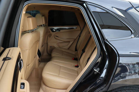 2015 Porsche Macan S