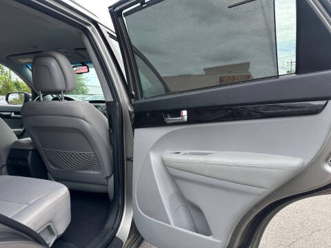 2014 Kia Sorento LX