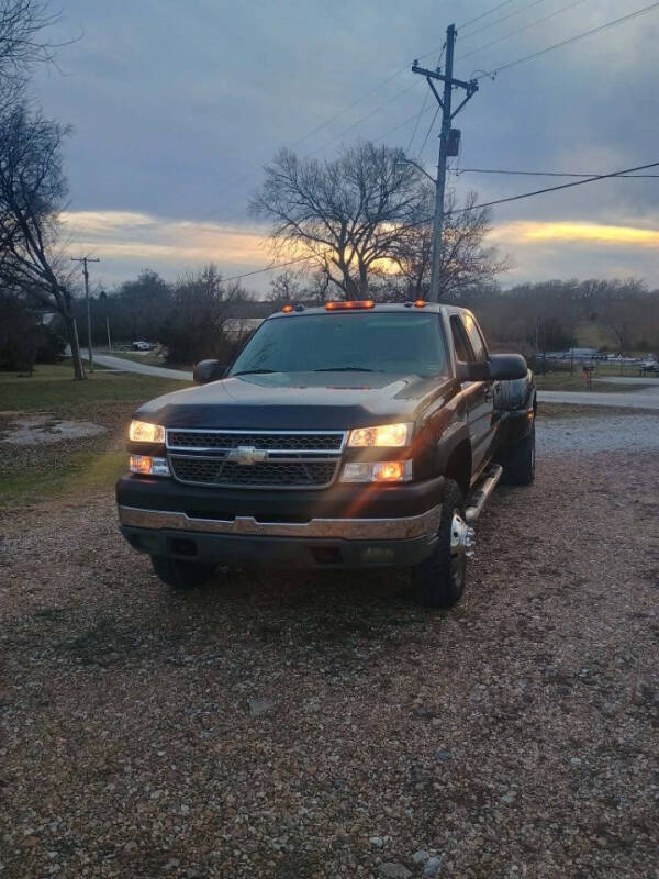 2005 Chevrolet Silverado 3500 LT