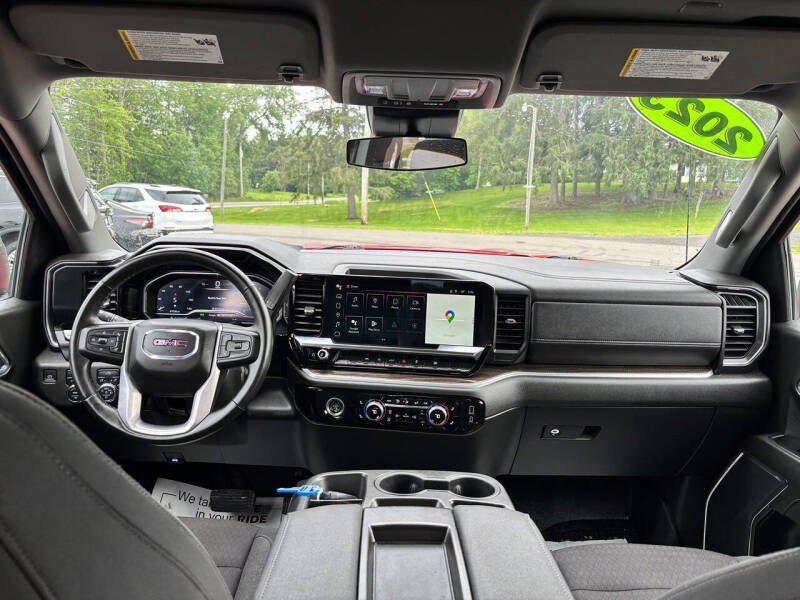2023 GMC Sierra 1500 Elevation Standard