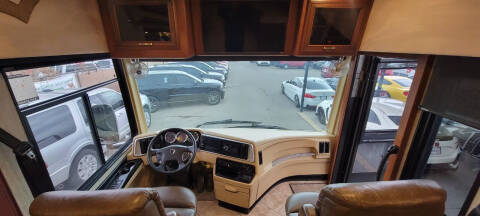 2016 Freightliner XCR Chassis