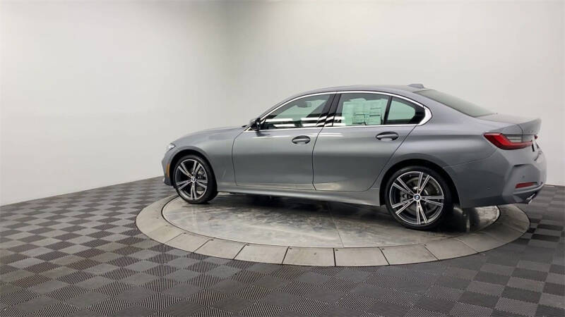 2024 BMW 3 Series 330i xDrive