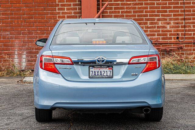 2013 Toyota Camry Hybrid XLE