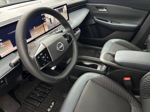 2026 Nissan LEAF Platinum+
