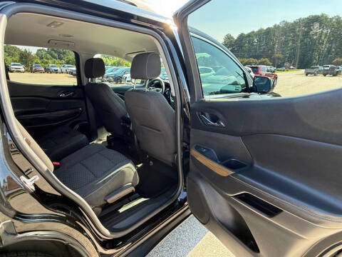 2017 GMC Acadia SLE-2
