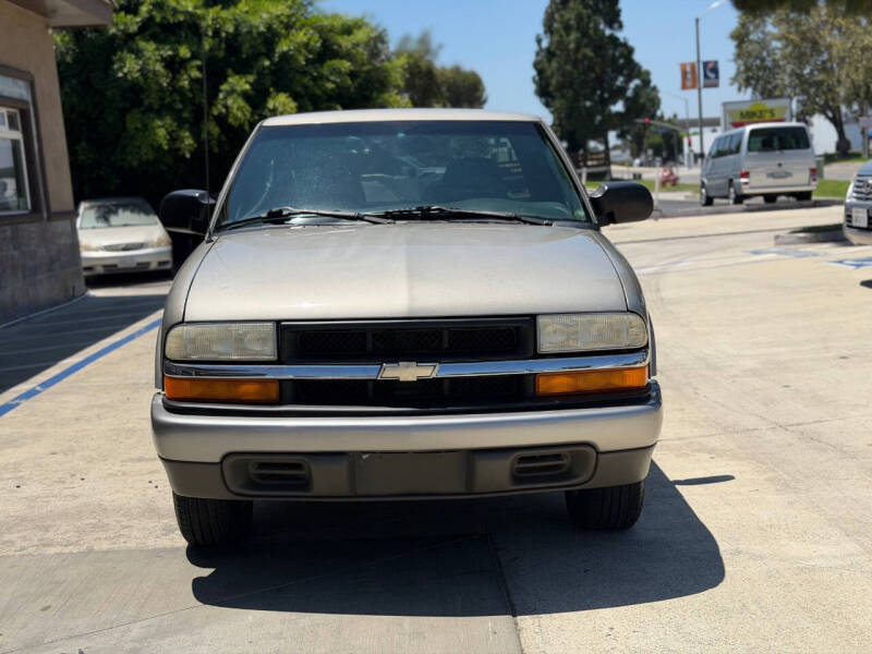 2000 Chevrolet S-10 LS