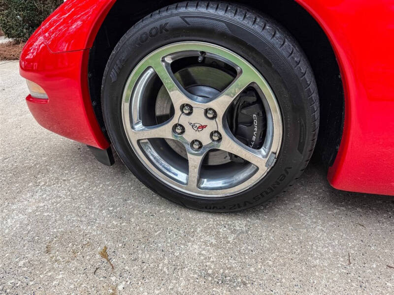 2004 Chevrolet Corvette