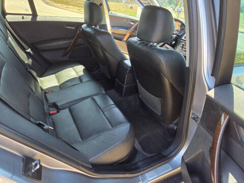 2005 BMW X3 3.0i