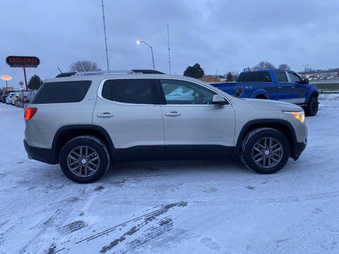2017 GMC Acadia SLT-1