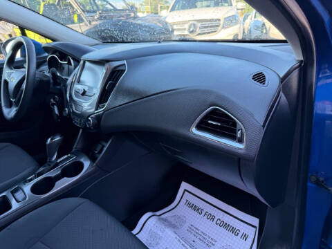 2018 Chevrolet Cruze LT Auto