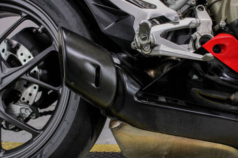 2023 Ducati Panigale V2