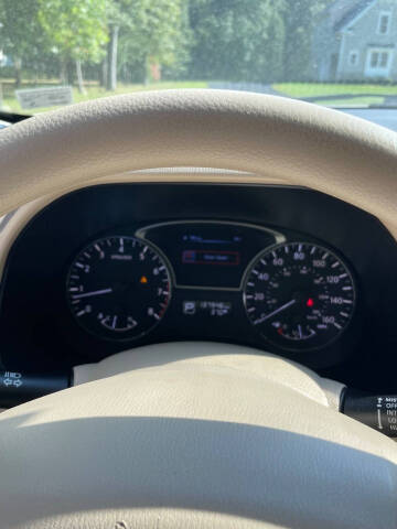 2014 Nissan Pathfinder S