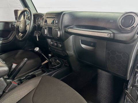 2017 Jeep Wrangler Sport