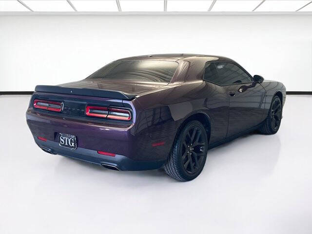 2021 Dodge Challenger SXT