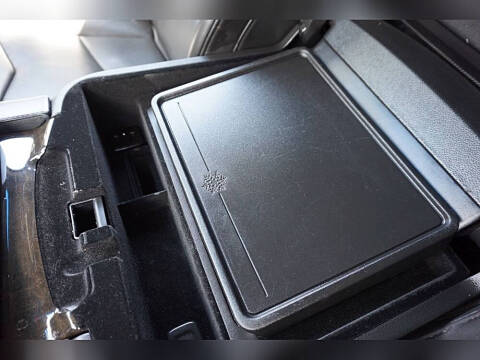 2019 Cadillac Escalade Platinum