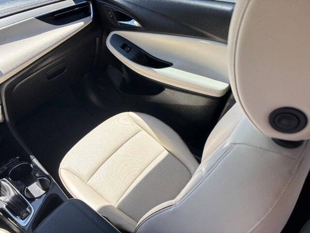 2025 Buick Encore GX Avenir
