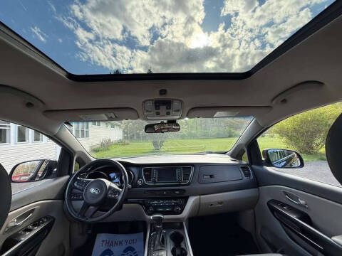 2018 Kia Sedona LX