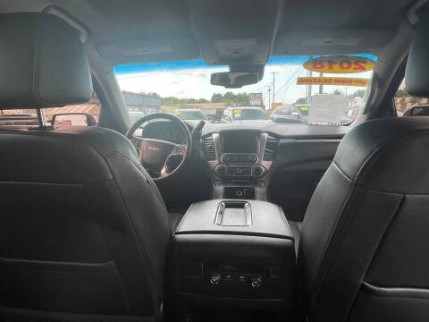 2018 Chevrolet Suburban LT