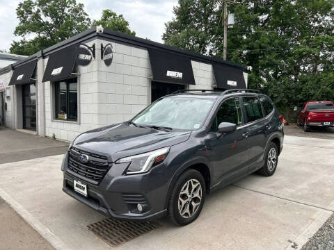 2022 Subaru Forester Premium