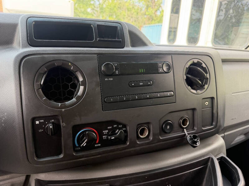 2013 Ford E-Series