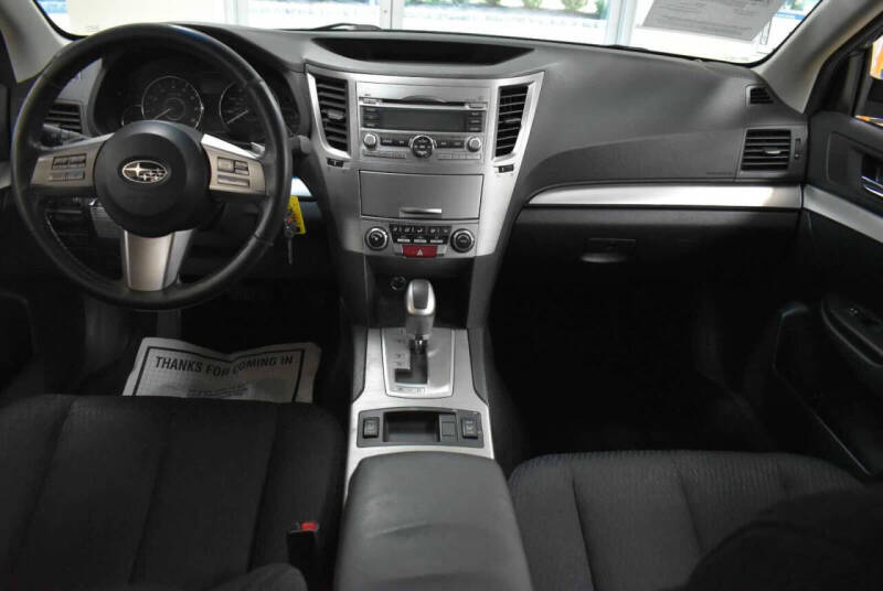 2011 Subaru Outback 2.5i Premium