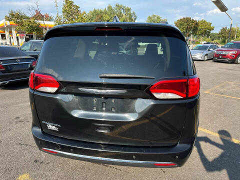 2017 Chrysler Pacifica